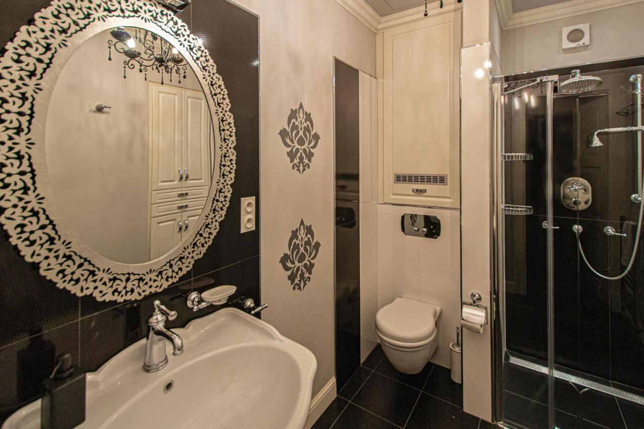 Luxury Central 150M2 Apartment On Wencelas Square With Private Garage Πράγα Εξωτερικό φωτογραφία