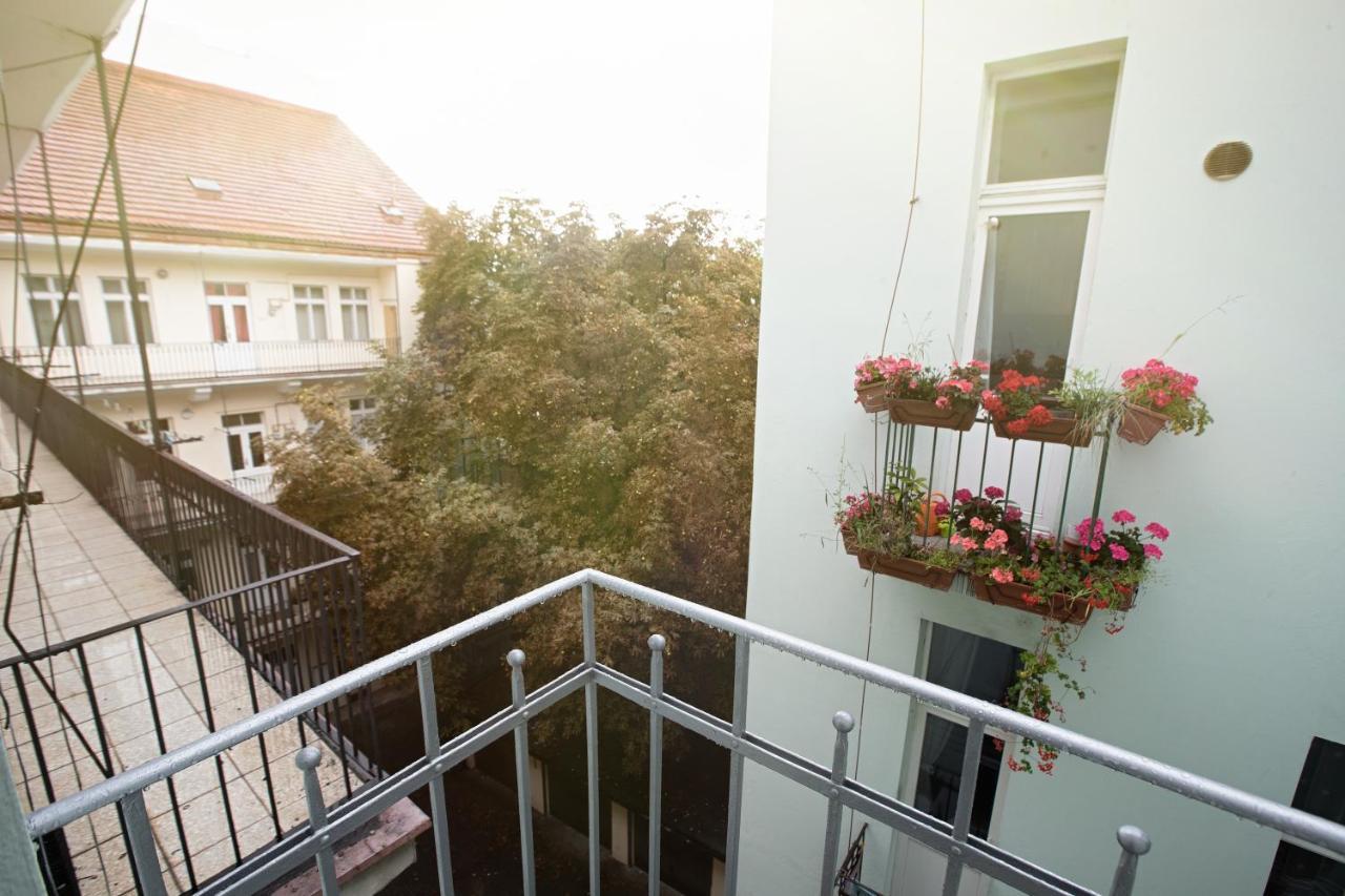 Luxury Central 150M2 Apartment On Wencelas Square With Private Garage Πράγα Εξωτερικό φωτογραφία